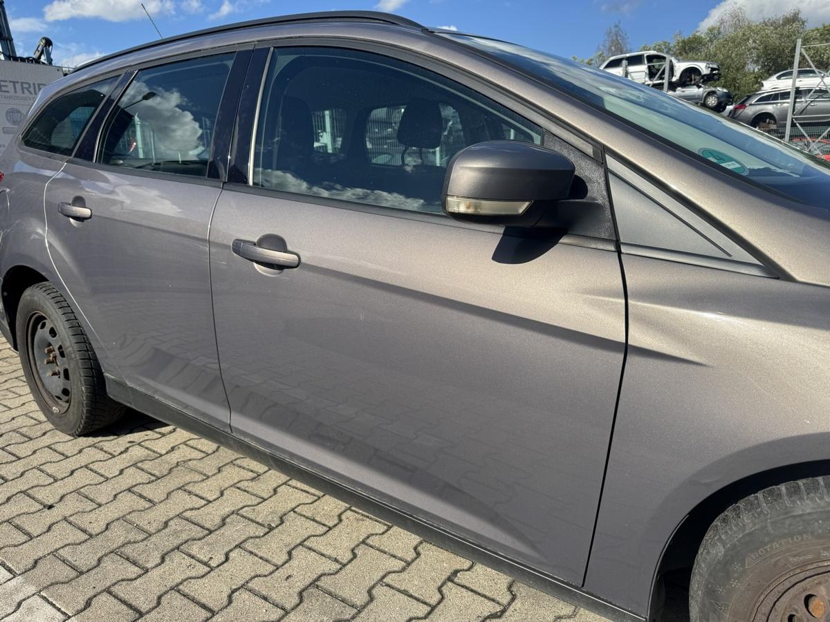 Ford Focus 3 original T&uuml;r vorn rechts Brisbane Braun 5-T&uuml;rer Rohbau Bj.2012